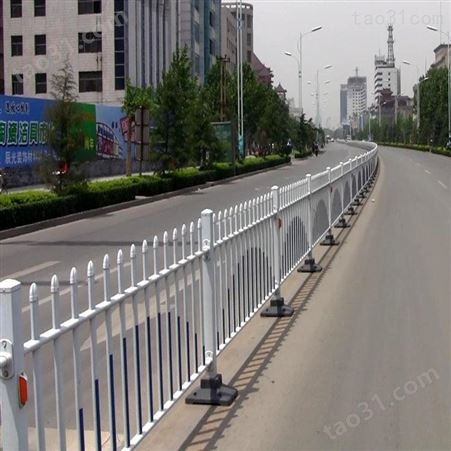 厂家批发  宜宾 市政护栏 市政防护网 隔离护栏 定做市政围栏