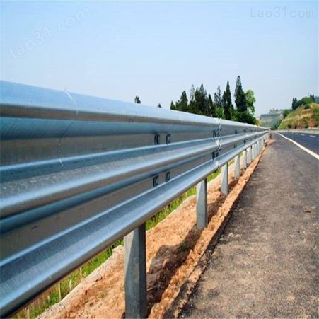 重庆公路波形护栏山区乡村公路防撞护栏板国标现货