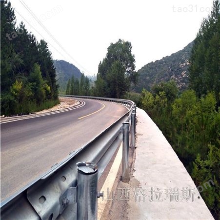 晋城阳城公路银色波浪型护栏板波形梁钢护栏生产造价