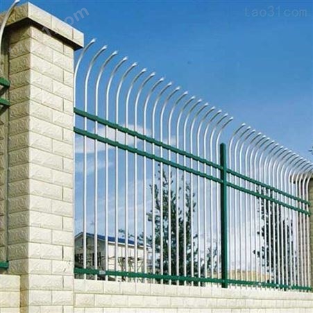 厂家定做 昆明锌钢围栏 道路护栏 围墙锌钢护栏 锌钢隔离栅 品质保障