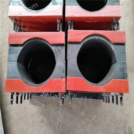 震动管道用管托J13 带四氟垫板型滑动管托 鞍板管托厂家 润博制造