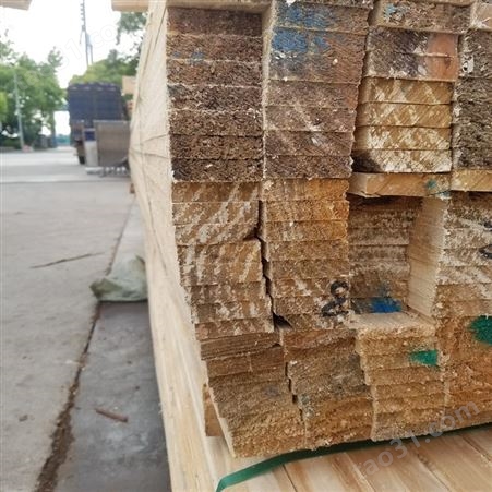 邦皓木业松木条定制加工所需规格易固定不易劈裂新西兰松木方