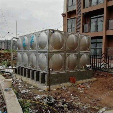 四川健华不锈钢方形圆柱形保温水箱厂家价格
