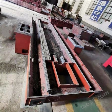 康兴机电 机床底座立柱 各种设备铸件HT250厂家定制  机床箱体铸件