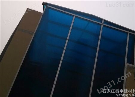 石家庄840透明瓦厂家、普特阳光板、北京珀丽优结构板材、河北多层结构阳光板生产厂家、芜湖阳光板、临沂阳光板耐力板PC瓦